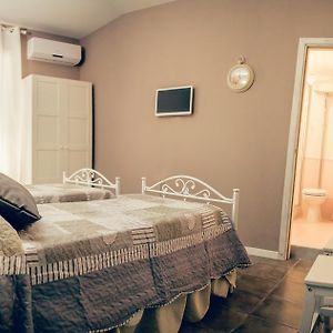 Habitación con 2 Camas Individuales